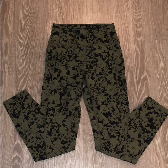 Lululemon align pant efflorescent barracks green - Picture 2 of 5